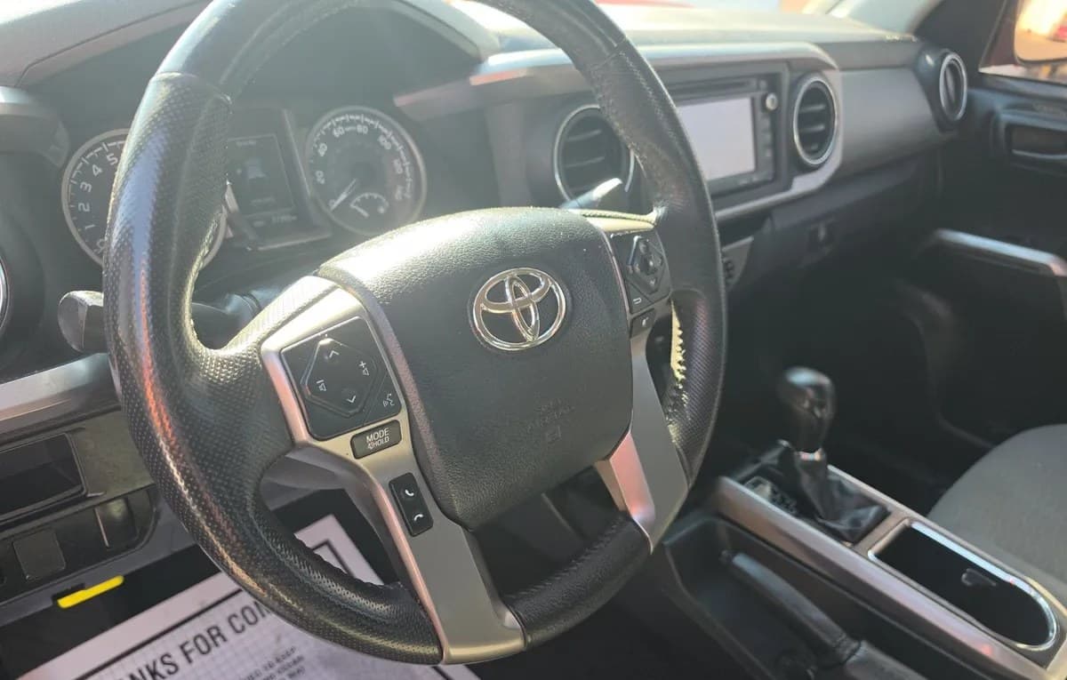 2017 TOYOTA TACOMA SR5 CREW CAB MEDIUM BED 7