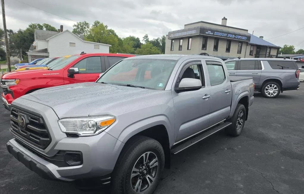 2018 TOYOTA TACOMA SR CREW CAB MEDIUM BED