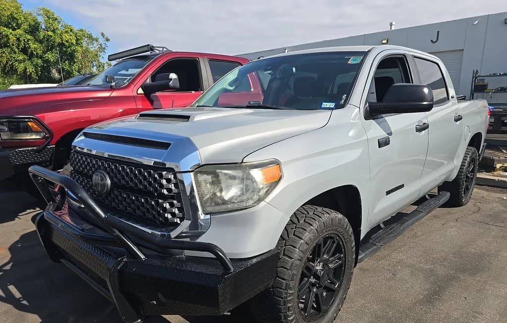 2019 TOYOTA TUNDRA SR5 CREW CAB SHORT BED