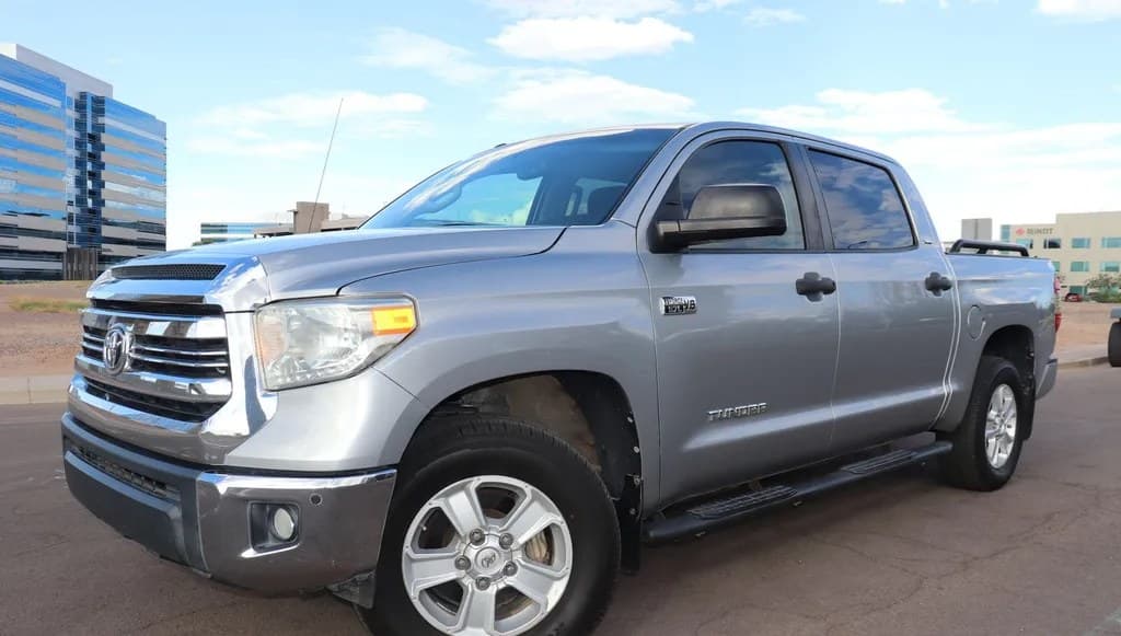 2017 TOYOTA TUNDRA SR5 CREW CAB SHORT BED
