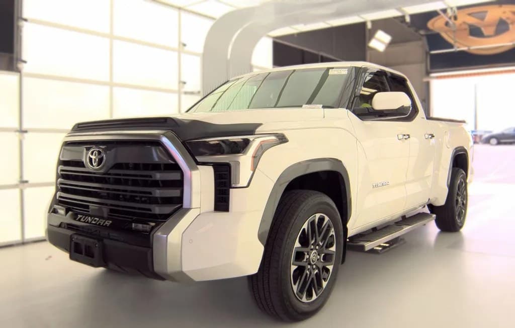 2022 TOYOTA TUNDRA LIMITED EXTENDED CAB MEDIUM BED