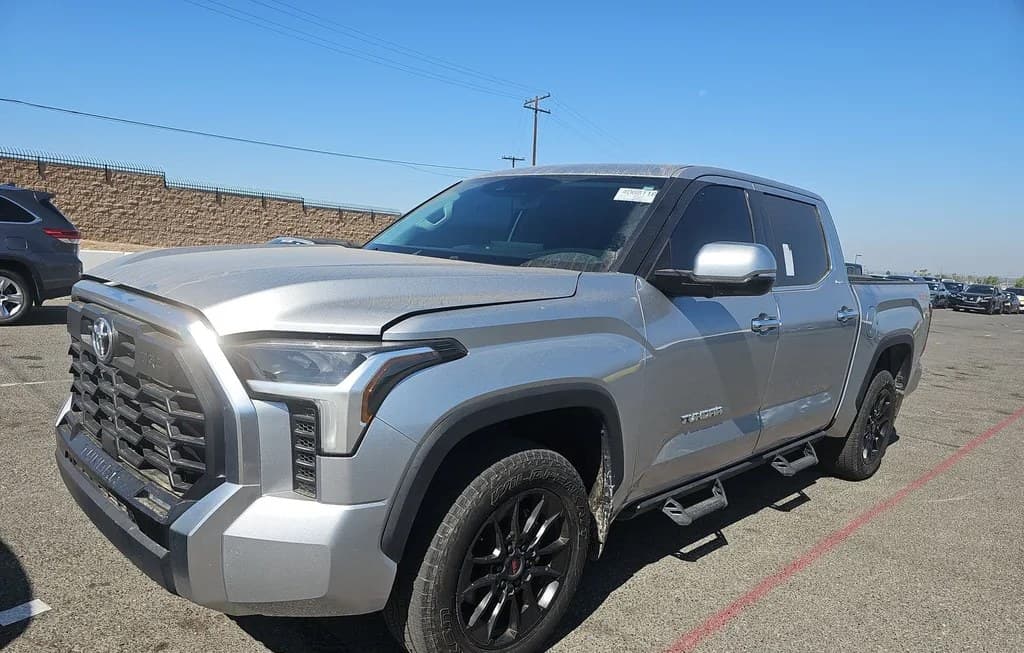 2023 TOYOTA TUNDRA LIMITED CREW CAB SHORT BED