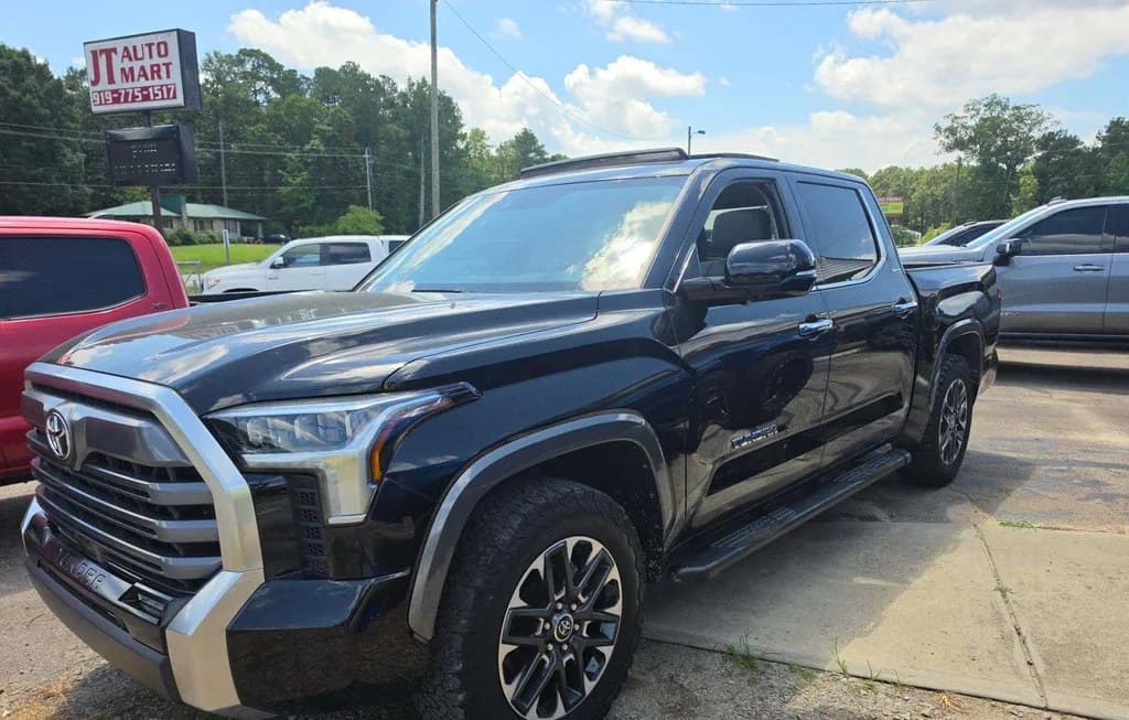 2023 TOYOTA TUNDRA LIMITED CREW CAB SHORT BED