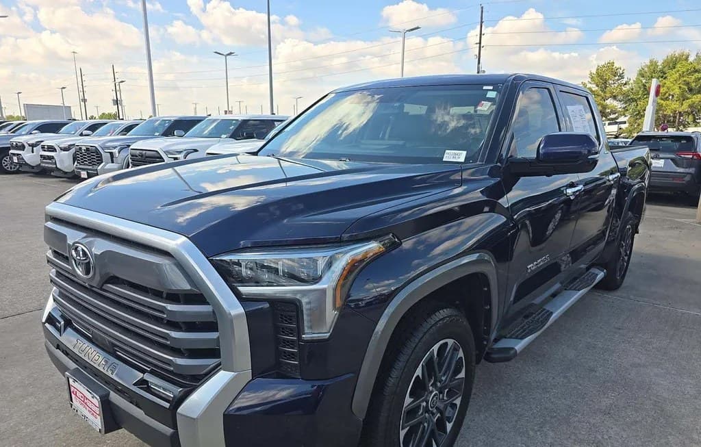2023 TOYOTA TUNDRA LIMITED CREW CAB SHORT BED