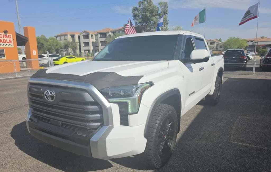 2024 TOYOTA TUNDRA LIMITED CREW CAB SHORT BED
