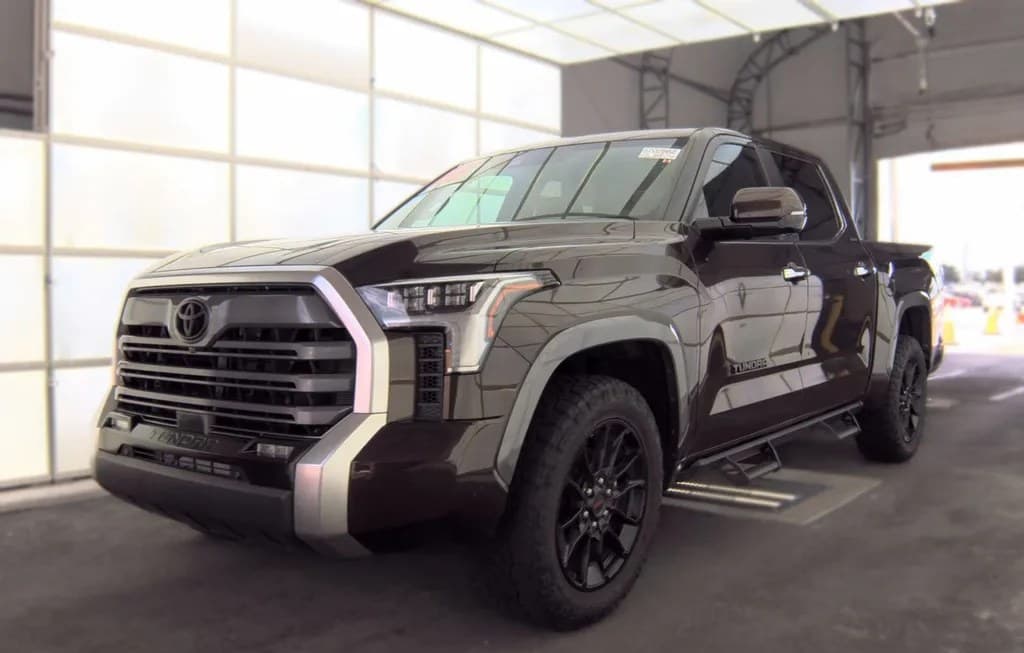 2024 TOYOTA TUNDRA LIMITED CREW CAB SHORT BED