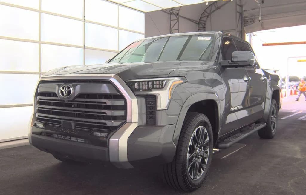 2023 TOYOTA TUNDRA LIMITED CREW CAB SHORT BED