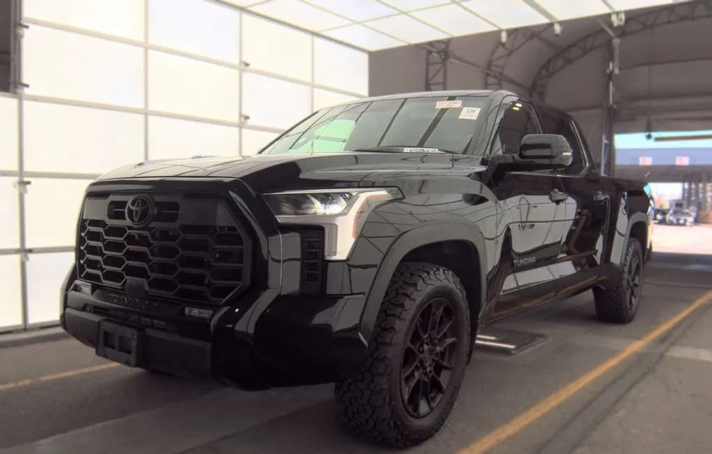 2022 TOYOTA TUNDRA HYBRID LIMITED CREW CAB MEDIUM BED