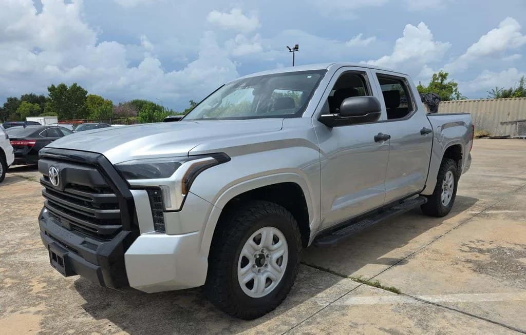 2023 TOYOTA TUNDRA SR CREW CAB SHORT BED