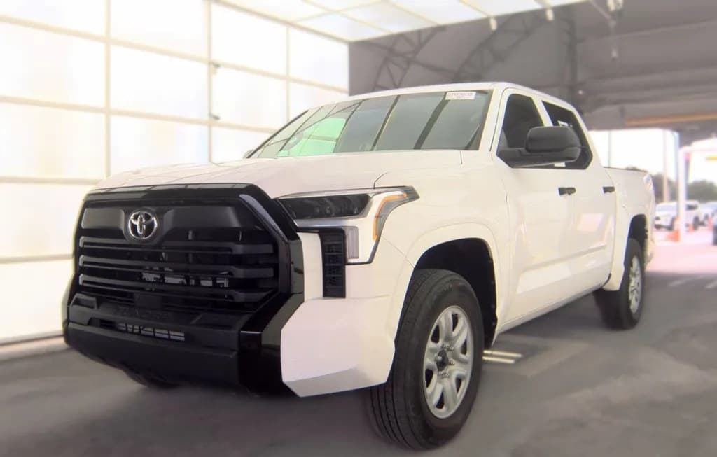 2025 TOYOTA TUNDRA SR CREW CAB SHORT BED