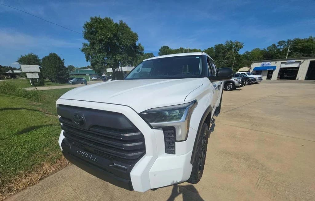 2022 TOYOTA TUNDRA SR5 CREW CAB SHORT BED
