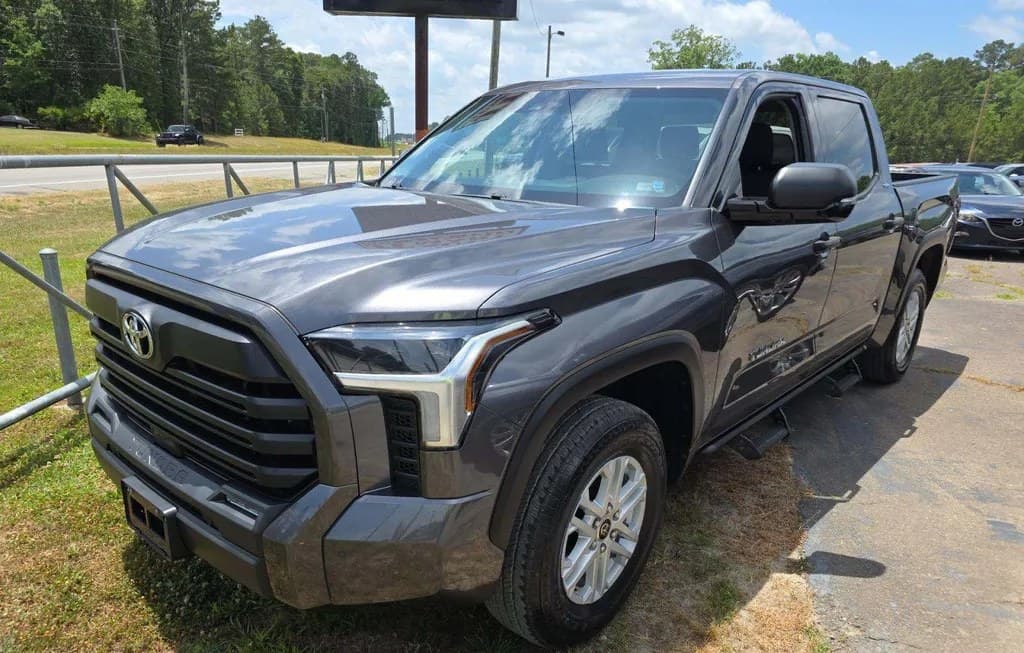 2022 TOYOTA TUNDRA SR5 CREW CAB SHORT BED