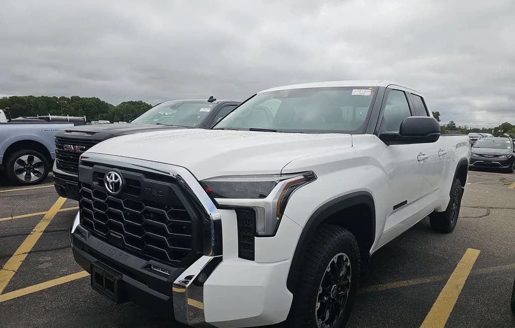 2023 TOYOTA TUNDRA SR5 EXTENDED CAB MEDIUM BED