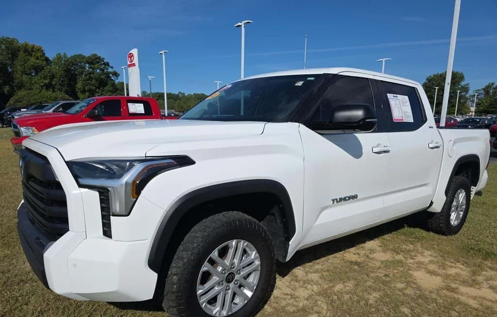 2023 TOYOTA TUNDRA SR5 CREW CAB SHORT BED