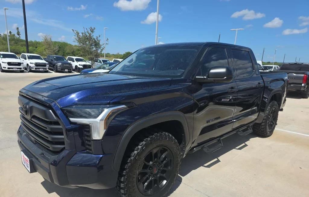 2023 TOYOTA TUNDRA SR5 CREW CAB SHORT BED