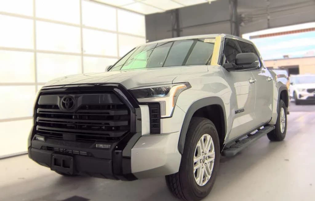 2023 TOYOTA TUNDRA SR5 CREW CAB SHORT BED