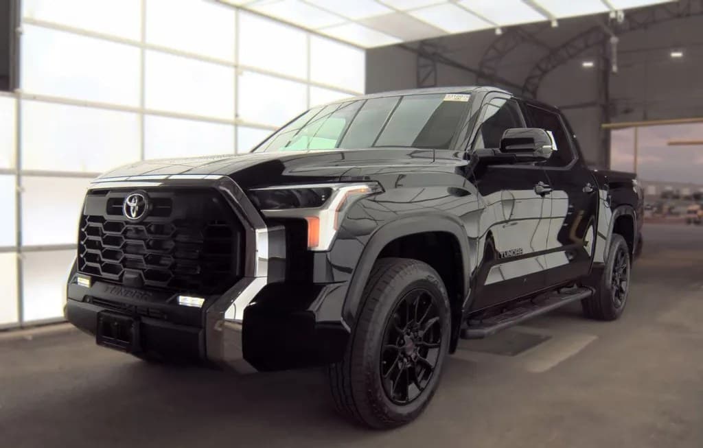 2023 TOYOTA TUNDRA SR5 CREW CAB SHORT BED