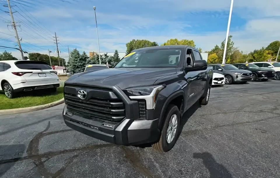 2024 TOYOTA TUNDRA SR5 CREW CAB SHORT BED