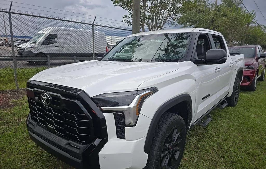 2026 TOYOTA TUNDRA SR5 CREW CAB SHORT BED