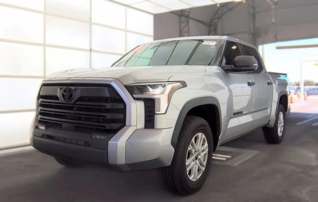 2023 TOYOTA TUNDRA SR5 CREW CAB SHORT BED