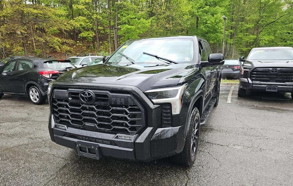 2023 TOYOTA TUNDRA SR5 CREW CAB SHORT BED