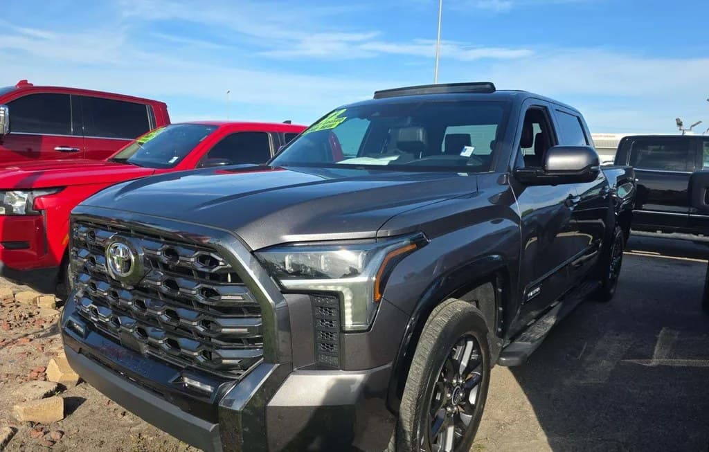 2022 TOYOTA TUNDRA PLATINUM CREW CAB SHORT BED