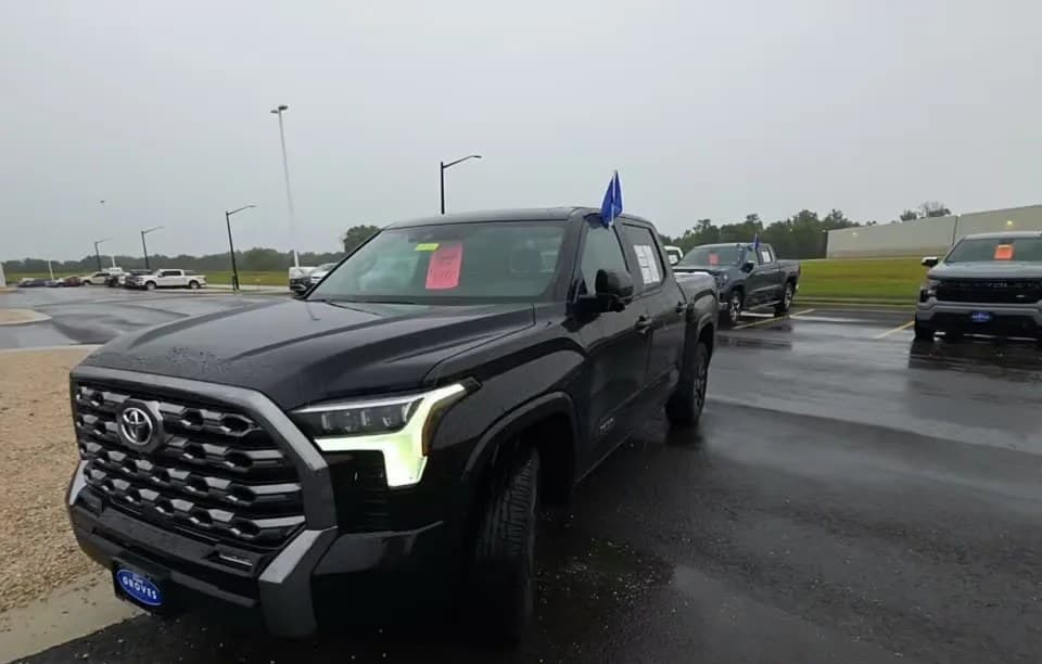 2024 TOYOTA TUNDRA PLATINUM CREW CAB SHORT BED