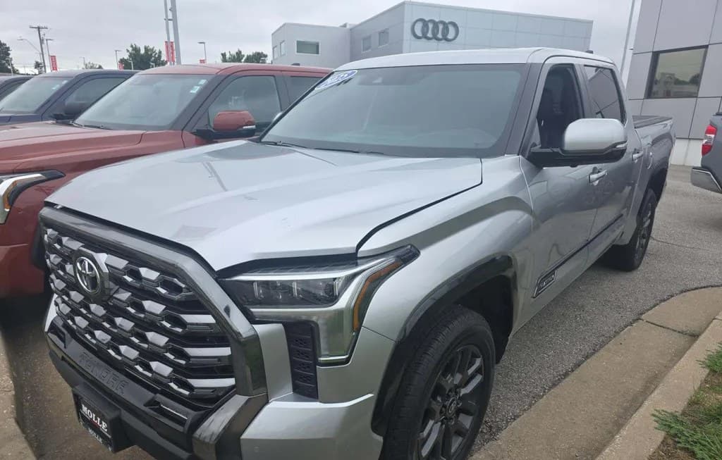 2025 TOYOTA TUNDRA PLATINUM CREW CAB SHORT BED