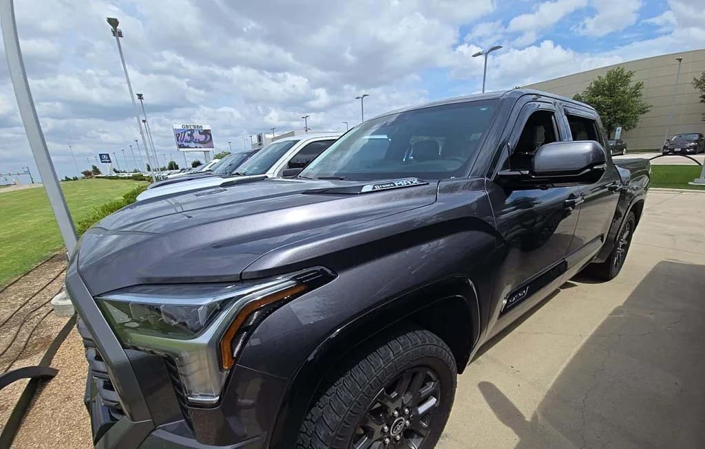 2023 TOYOTA TUNDRA HYBRID PLATINUM CREW CAB SHORT BED