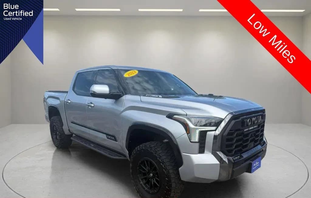 2023 TOYOTA TUNDRA HYBRID PLATINUM CREW CAB SHORT BED