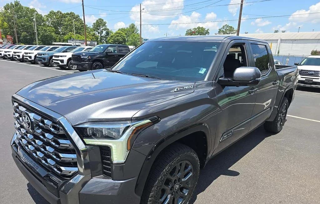 2025 TOYOTA TUNDRA I-FORCE MAX PLATINUM CREW CAB SHORT BED