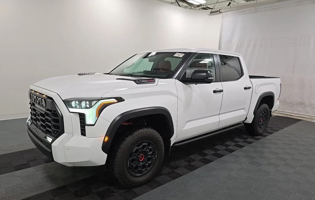 2026 TOYOTA TUNDRA I-FORCE MAX LIMITED CREW CAB SHORT BED
