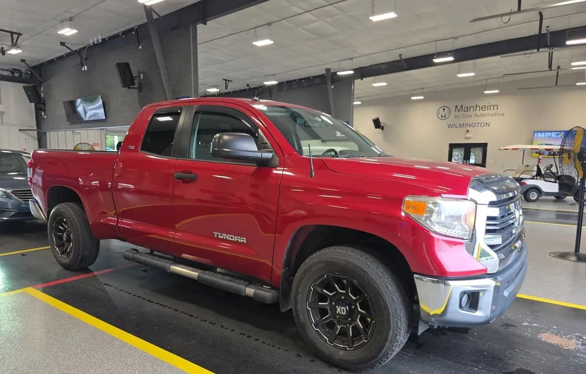 2017 TOYOTA TUNDRA SR5 EXTENDED CAB MEDIUM BED 4