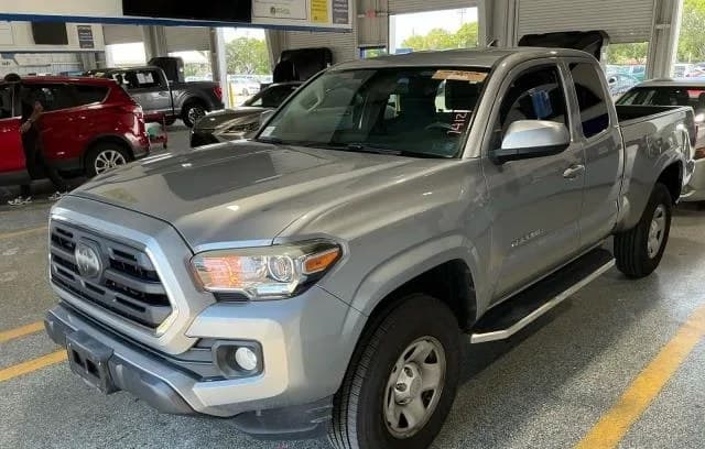 2018 TOYOTA TACOMA SR5 EXTENDED CAB LONG BED W/REAR DOORS