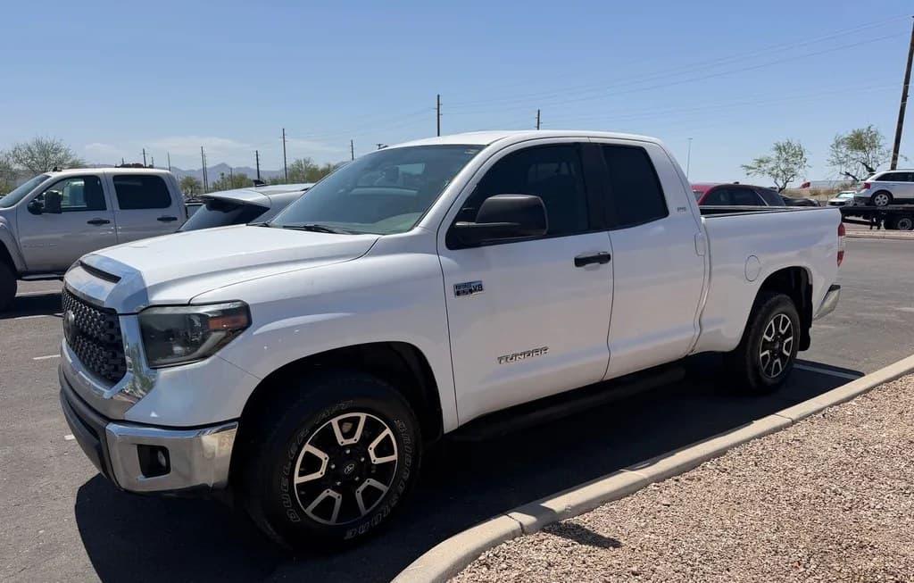 2019 TOYOTA TUNDRA SR5 EXTENDED CAB MEDIUM BED
