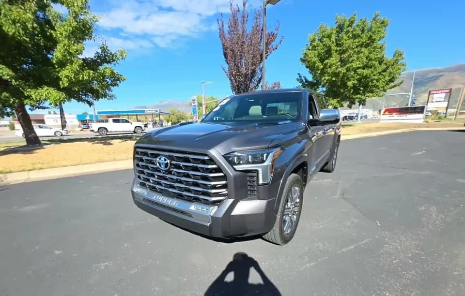 2023 TOYOTA TUNDRA HYBRID CAPSTONE CREW CAB SHORT BED