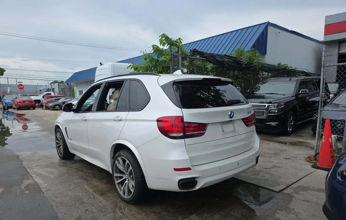 2017 BMW X5 xDrive50i 3