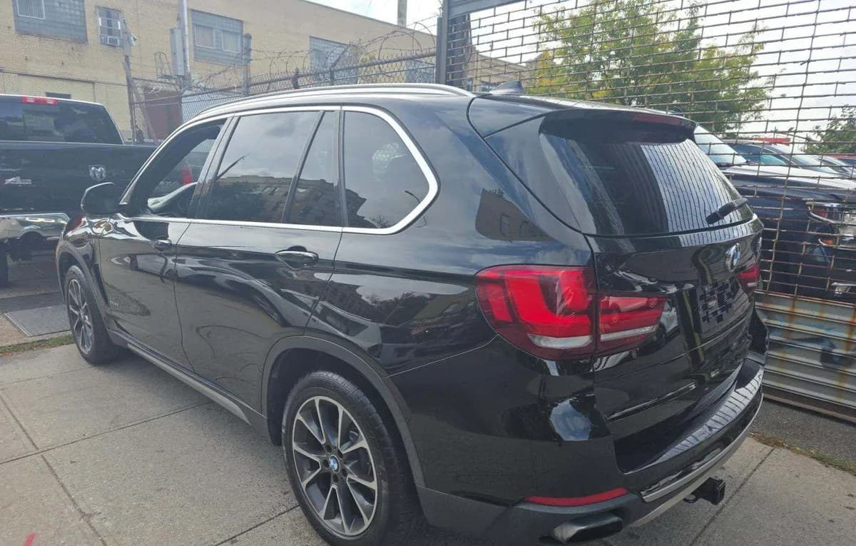 2017 BMW X5 xDrive50i 3