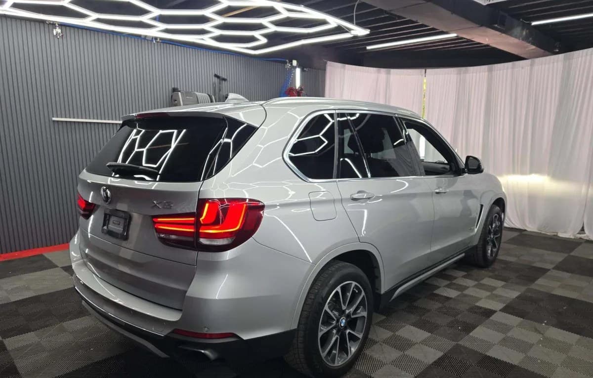2017 BMW X5 xDrive50i 4