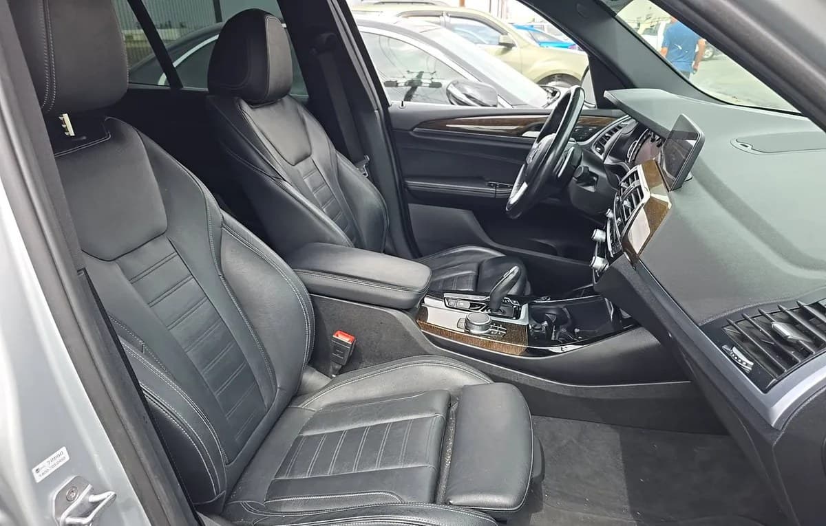 2018 BMW X3 xDrive30i 5