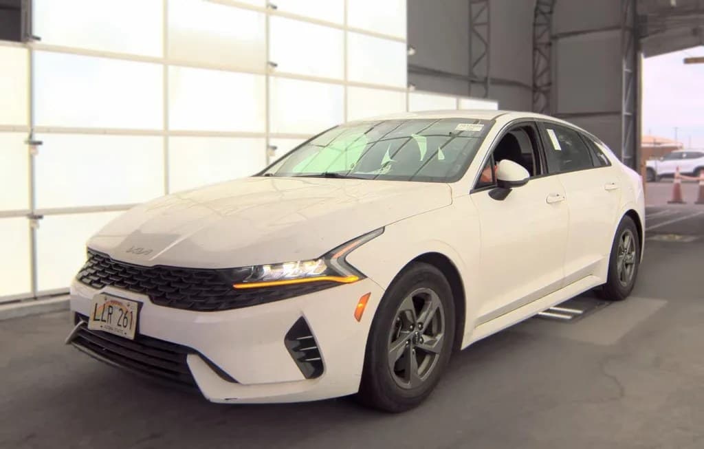 2022 KIA K5 LXS