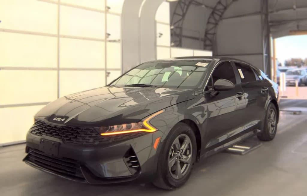 2023 KIA K5 LXS