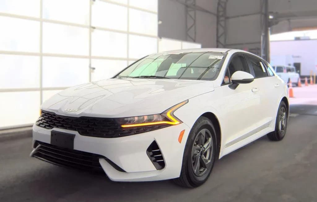 2022 KIA K5 LXS