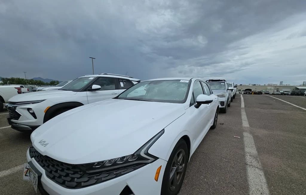 2023 KIA K5 LXS