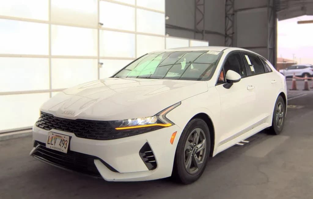 2022 KIA K5 LXS