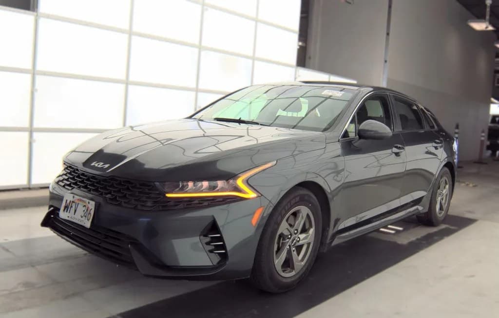2022 KIA K5 LXS