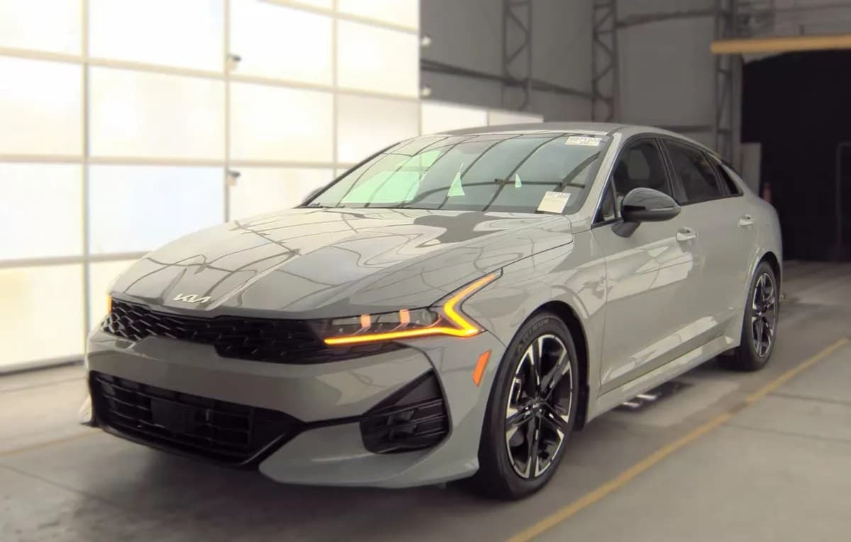 2023 KIA K5 GT-Line 2