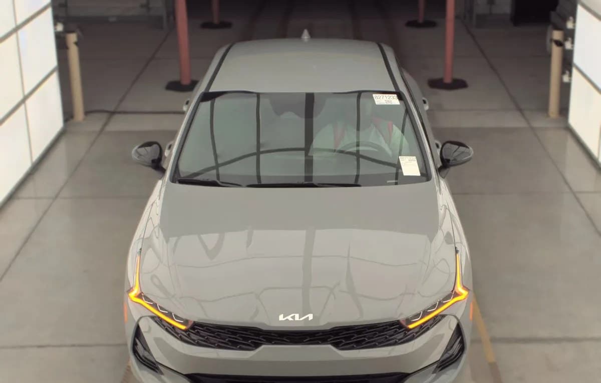2023 KIA K5 GT-Line 3