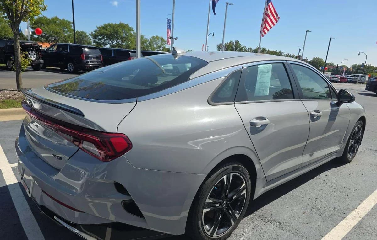 2021 KIA K5 GT-Line 4