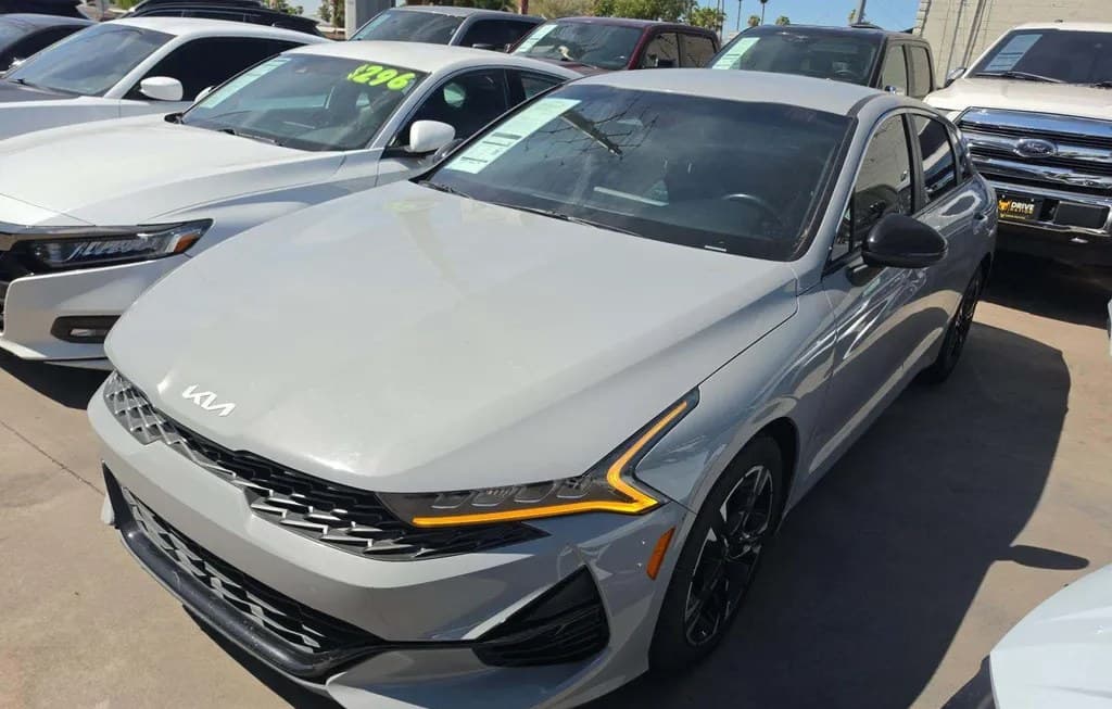 2022 KIA K5 GT-LINE